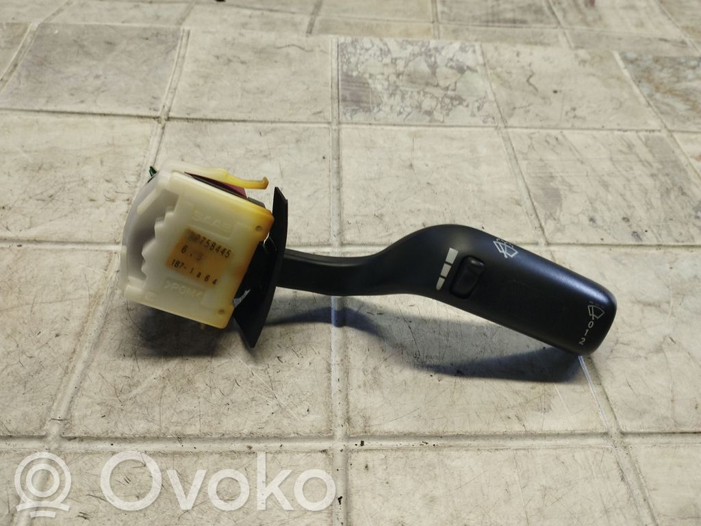 Saab 9-5 Ручка стеклоочистителей 