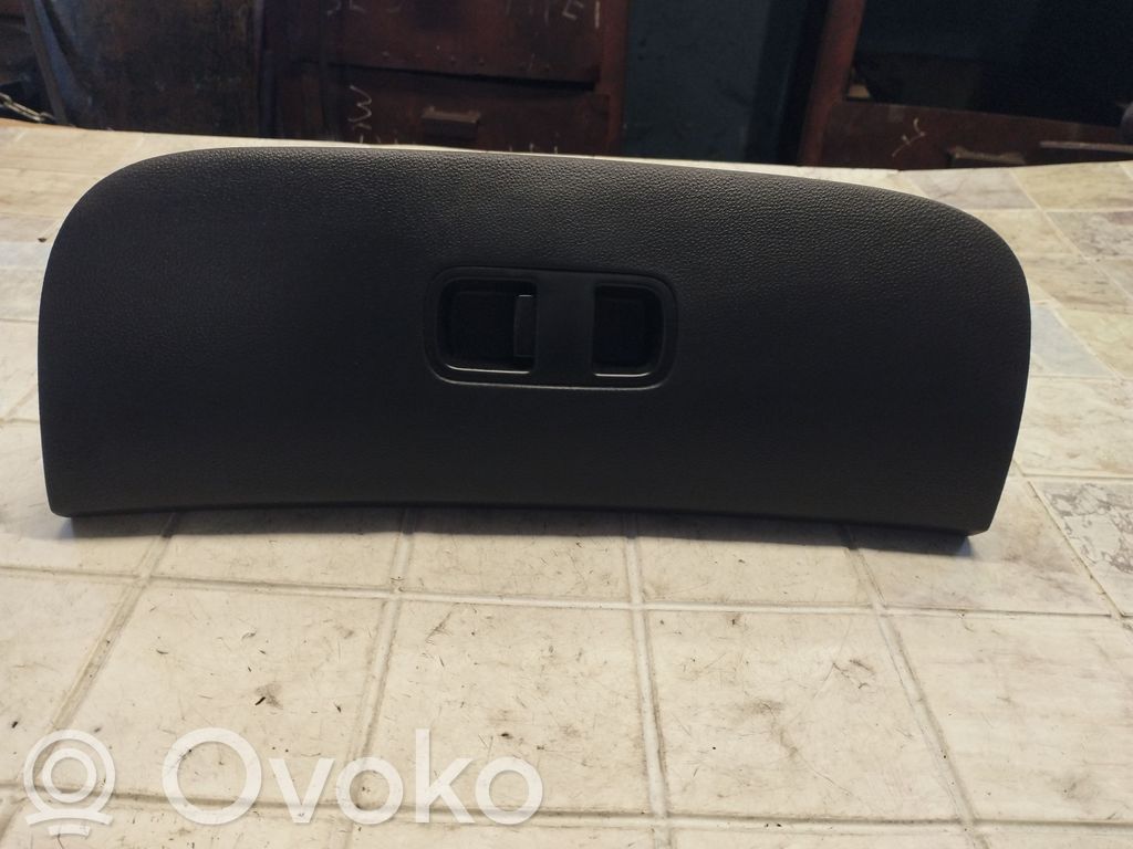 Guantera   4D84735110
