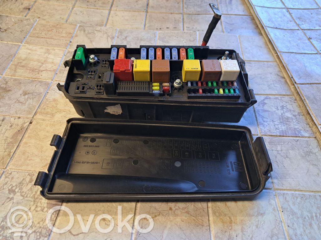 Opel Vectra C Juego de caja de fusibles 