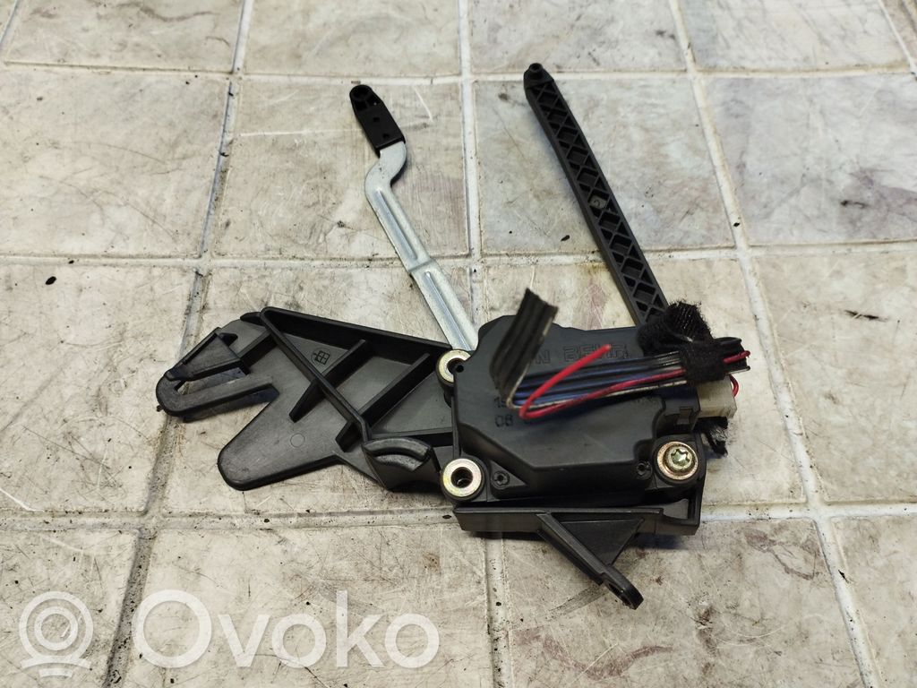 Volvo S60 Silniczek nagrzewnicy 