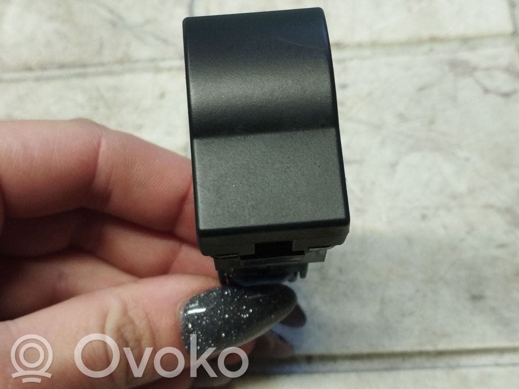 Mazda 3 I Other switches/knobs/shifts 