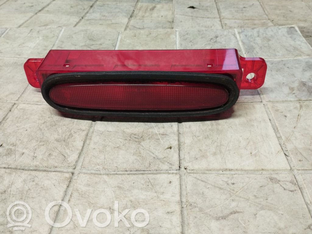 Mazda 3 I Third/center stoplight 