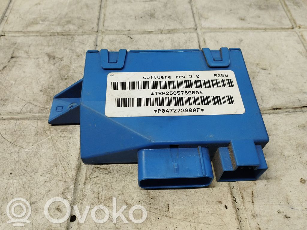 Tailgate/trunk control unit/module   P04727380AF,TRH25657896A