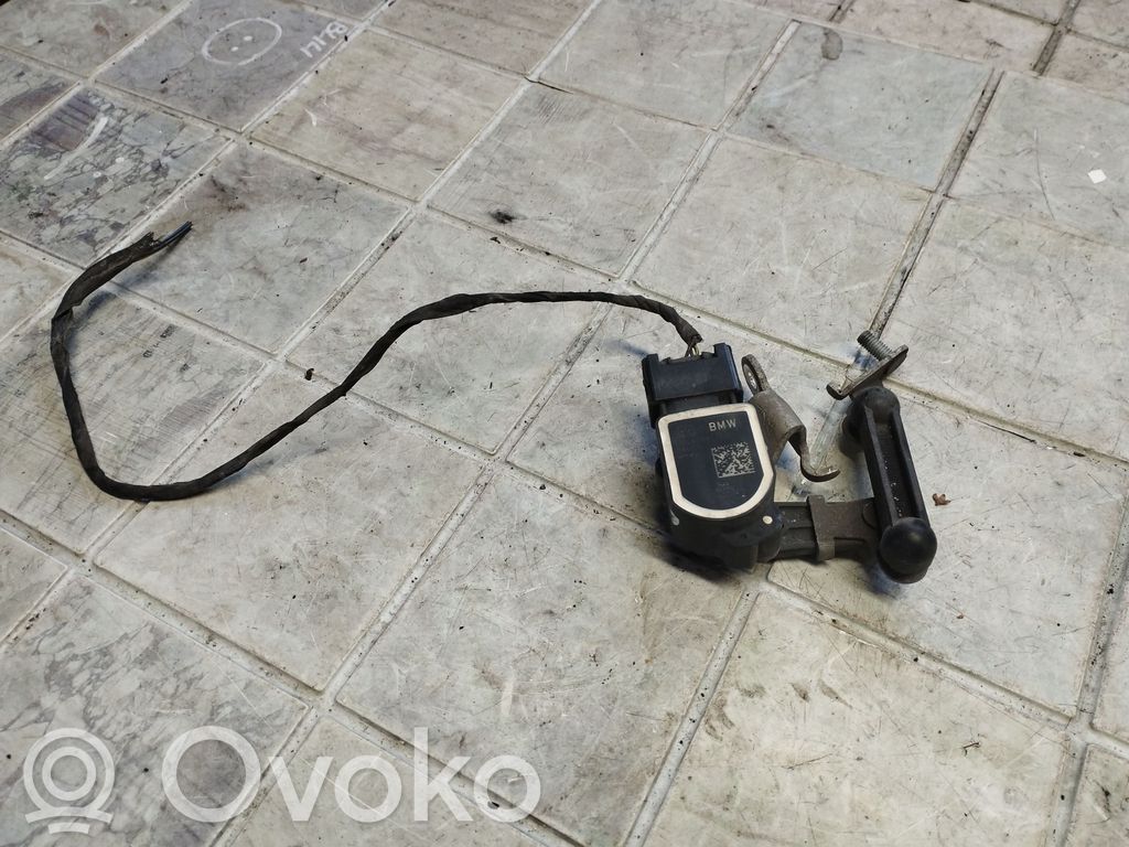 BMW 7 F01 F02 F03 F04 Czujnik poziomowania świateł osi przedniej 