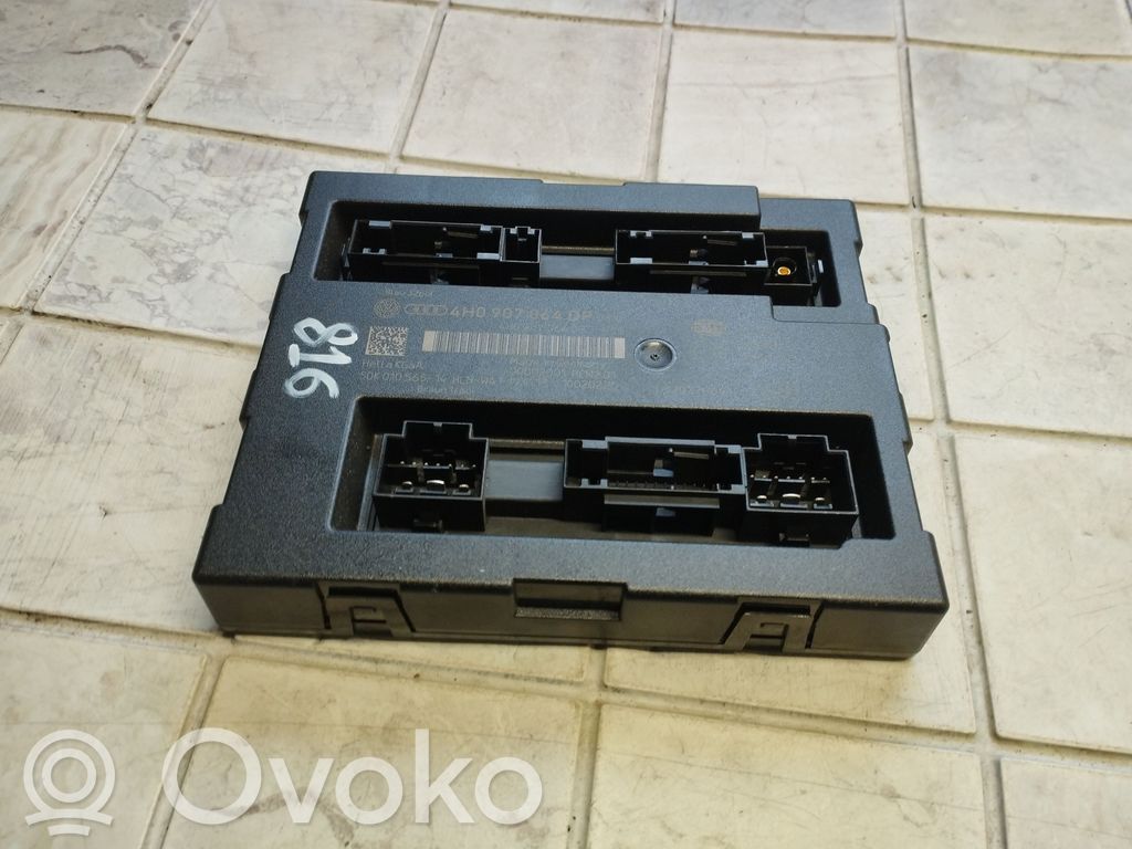 Audi A6 S6 C7 4G Komforta modulis 