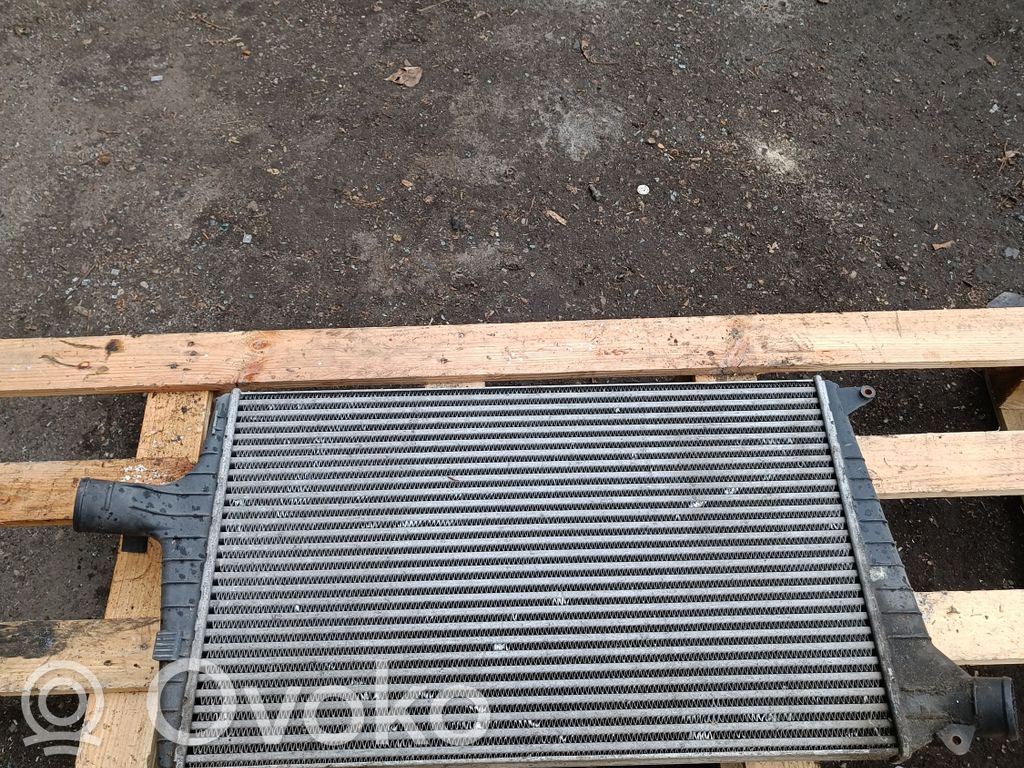 Audi A6 S6 C5 4B Interkūlerio radiatorius 