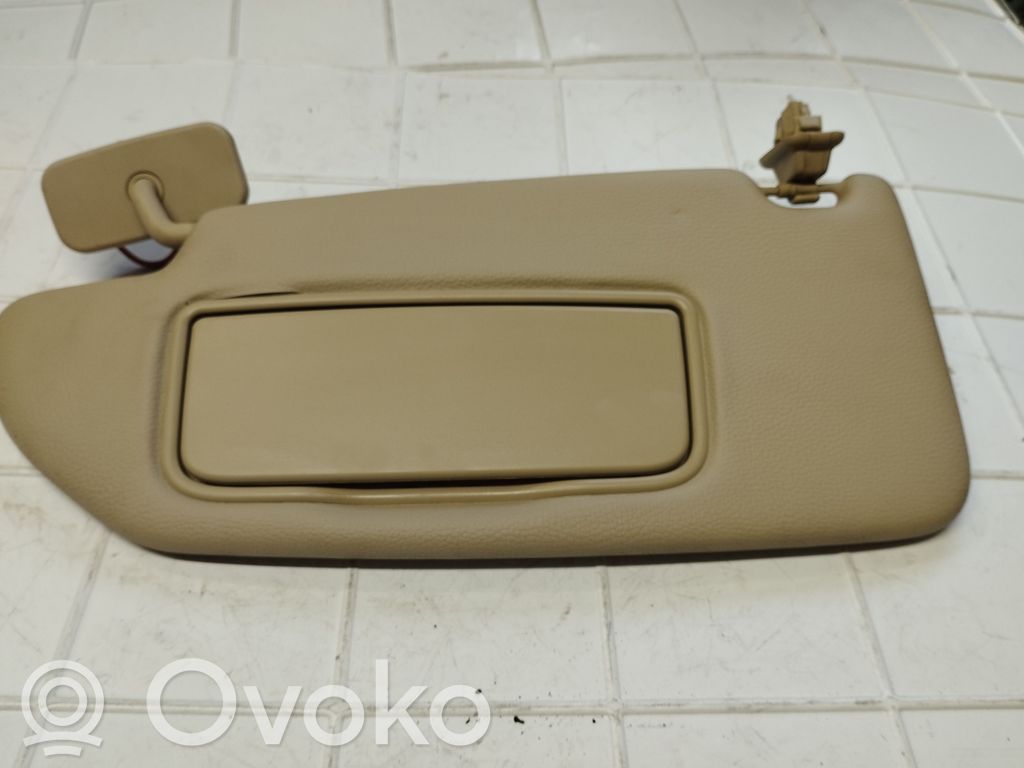 Sun visor