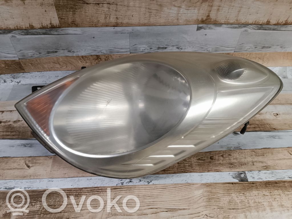 Nissan Note (E11) Headlight/headlamp 