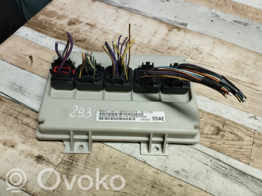 Chrysler Pacifica Comfort/convenience module 