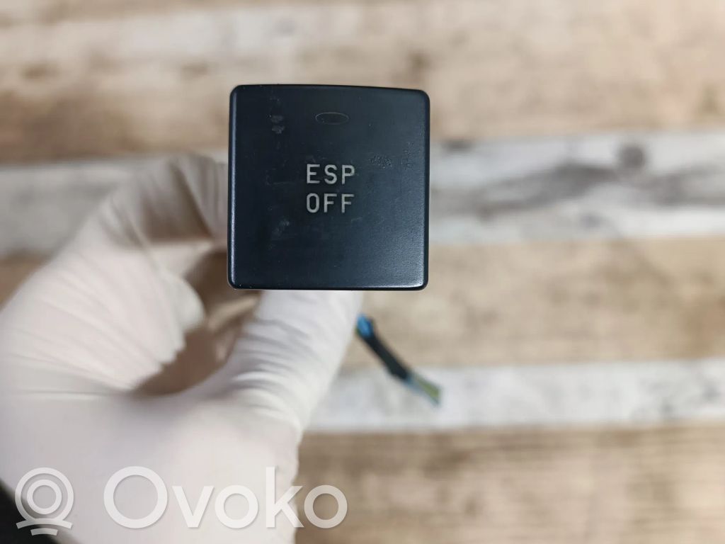 Peugeot 607 ESP (stability program) switch 