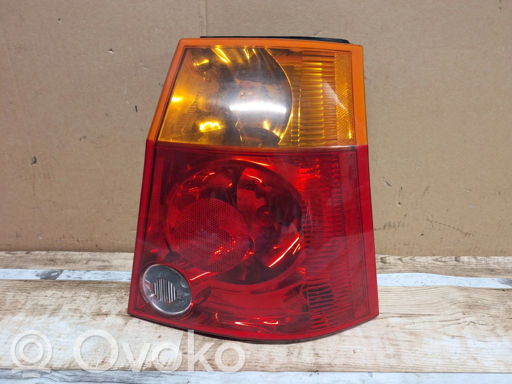 Chrysler Pacifica Rear/tail lights 