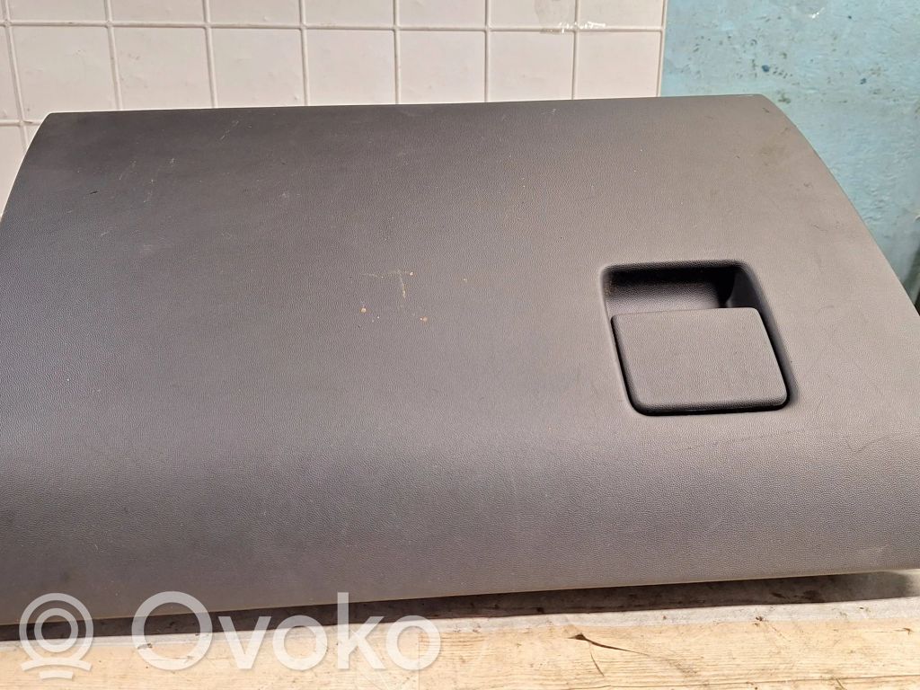 Opel Vectra C Glove box set 