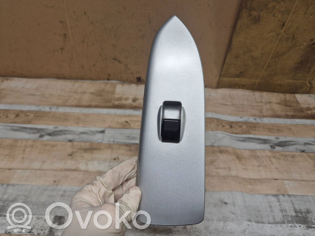 Mazda Premacy Electric window control switch 