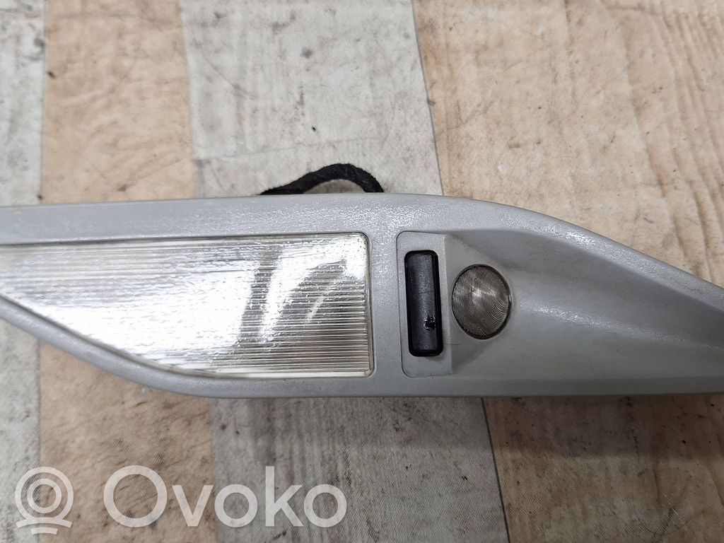 BMW 5 E39 Takaistuimen valo 