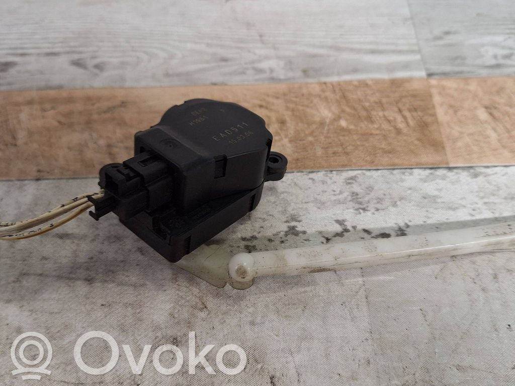 Renault Master II Air flap motor/actuator 