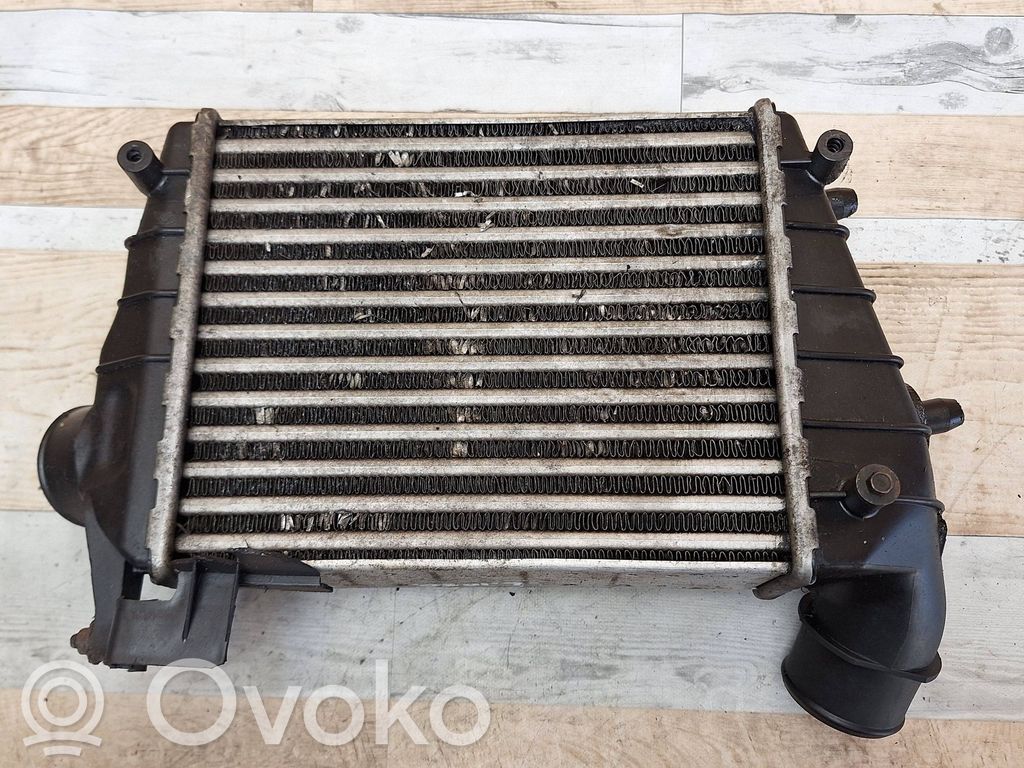 Alfa Romeo 156 Interkūlerio radiatorius 