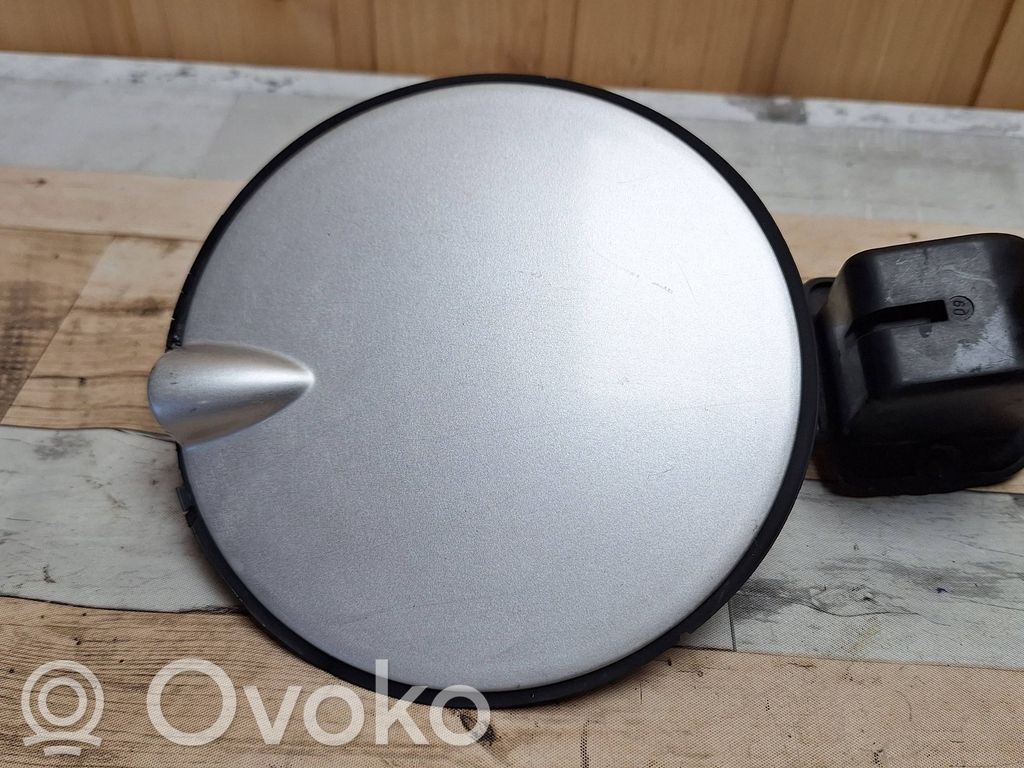 Opel Zafira A Fuel tank cap 