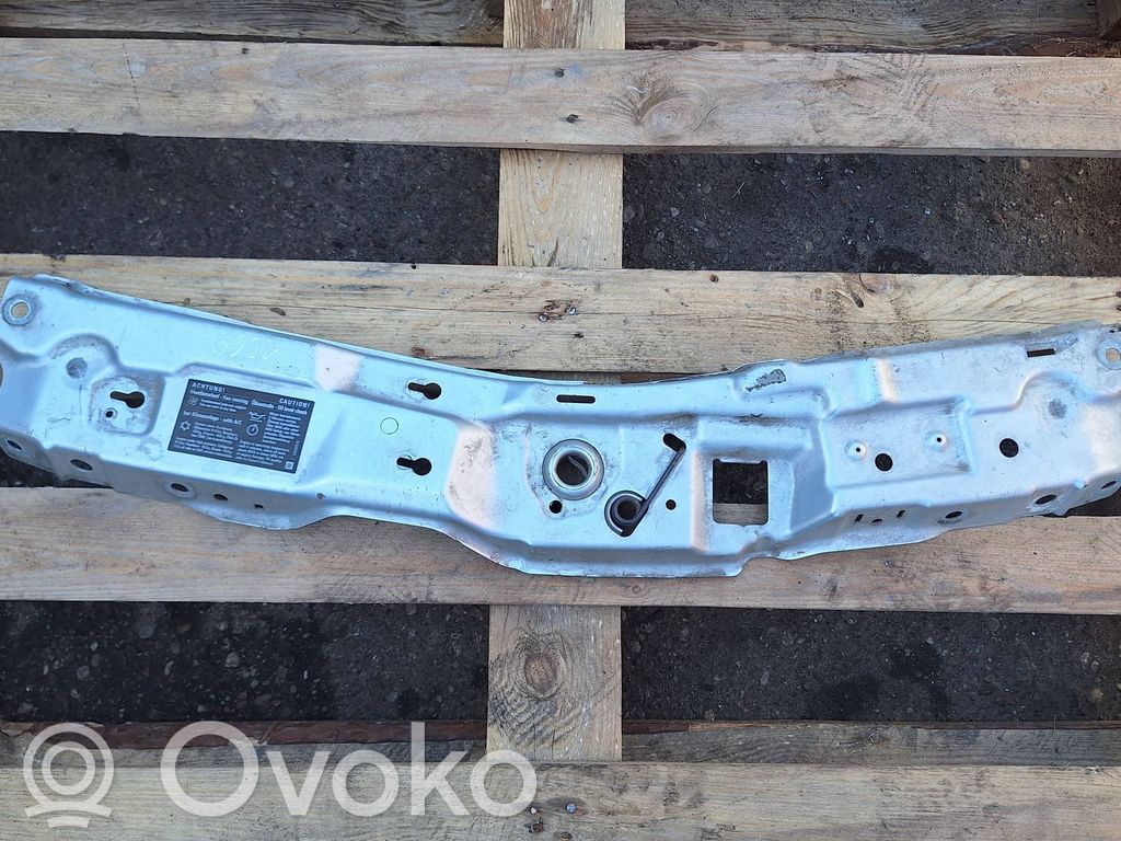 Opel Meriva A Staffa del pannello di supporto del radiatore parte superiore 