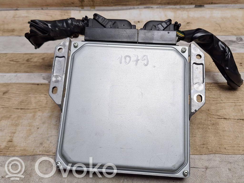 Nissan X-Trail T30 Engine control unit/module 