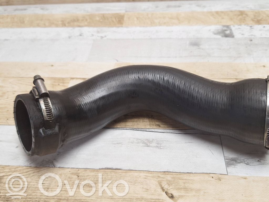 Opel Vectra C Wąż / Rura intercoolera 