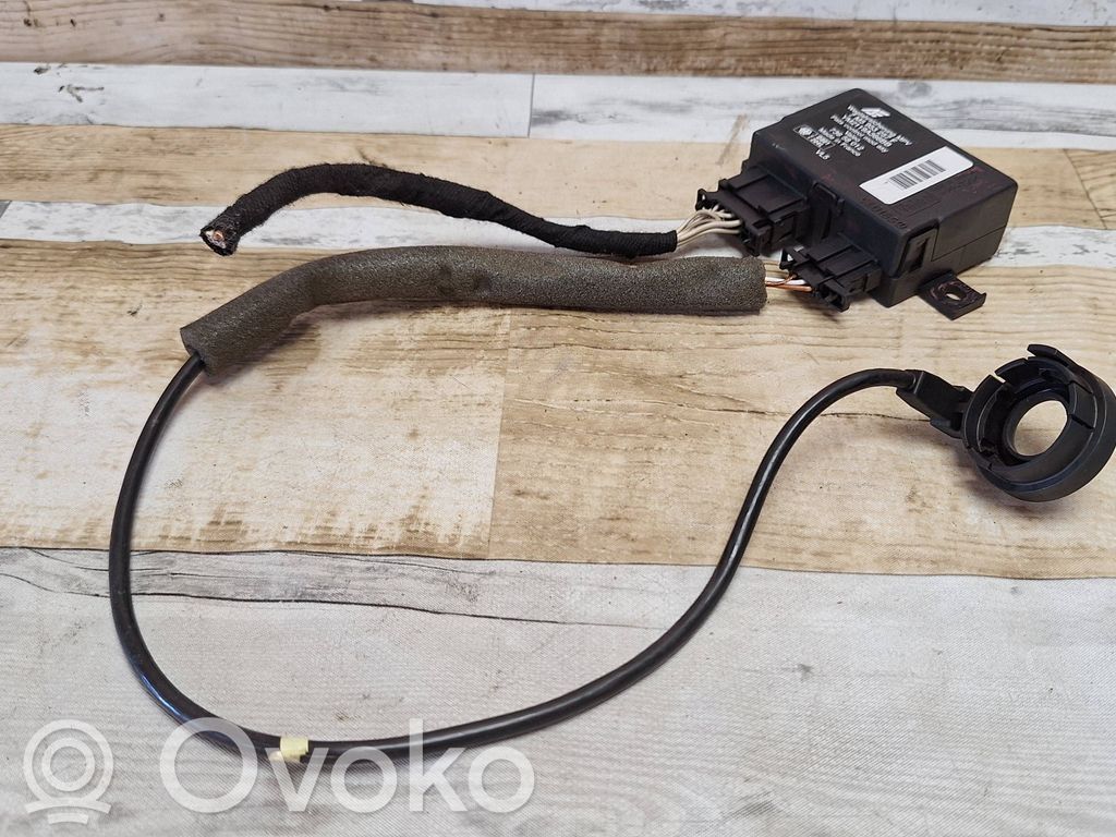 Immobilizer control unit/module   7M5953257F,73658012,7M5953257,YM2119A366BB