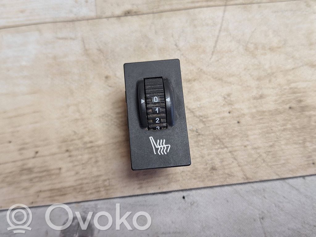 Peugeot 807 Seat heating switch 