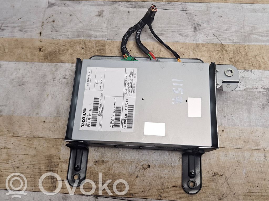 Volvo V40 Vahvistin 