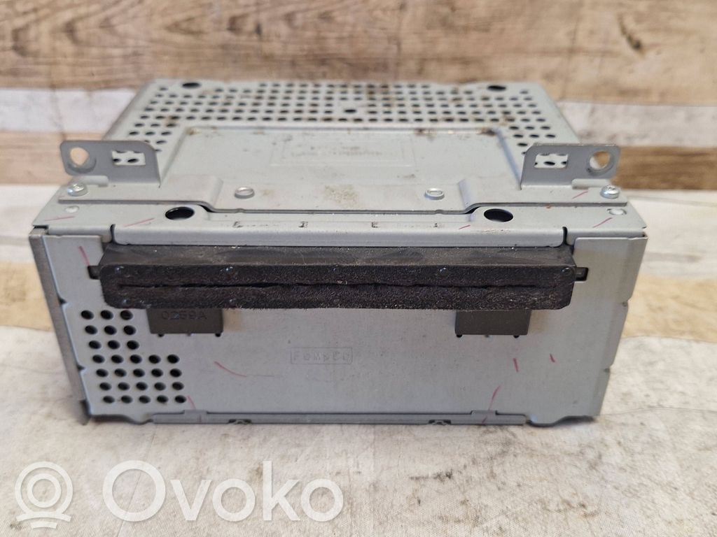 Ford Transit Custom Radio/CD/DVD/GPS head unit 
