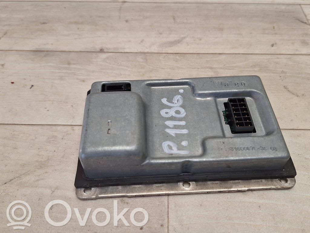 Volkswagen Touareg I Headlight ballast module Xenon 