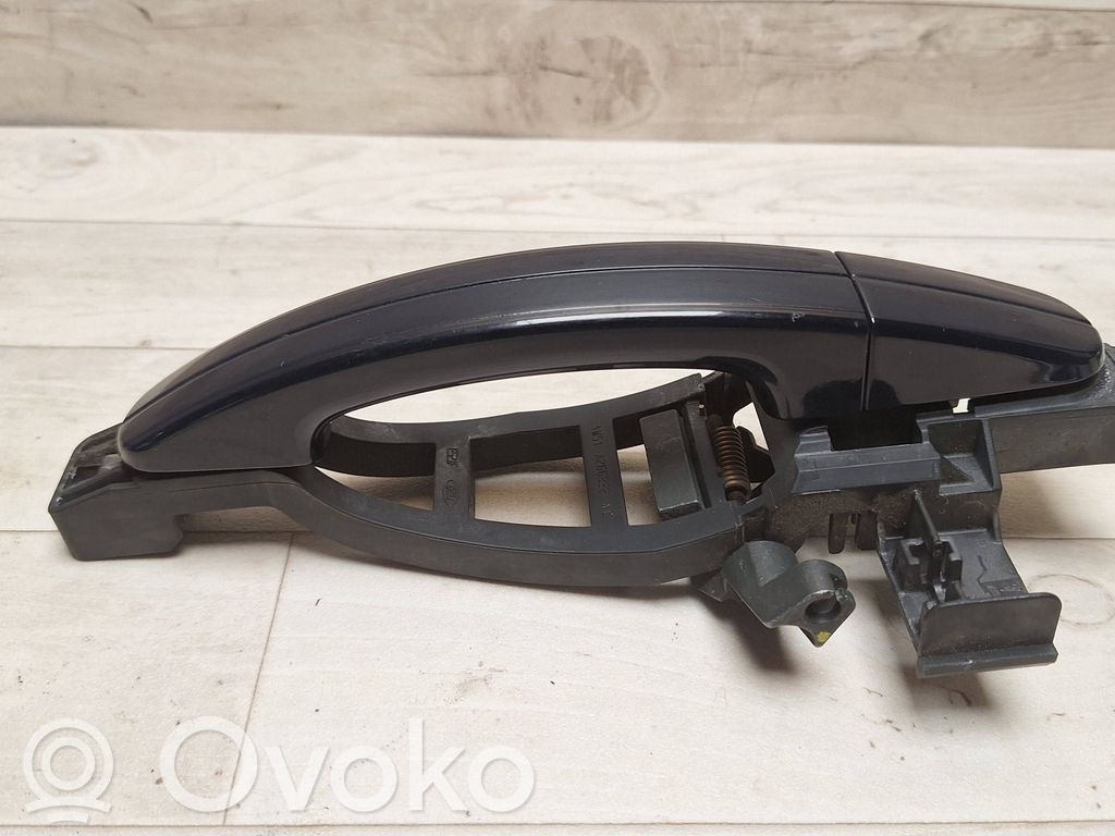 Ford Focus C-MAX Manecilla externa puerta trasera 