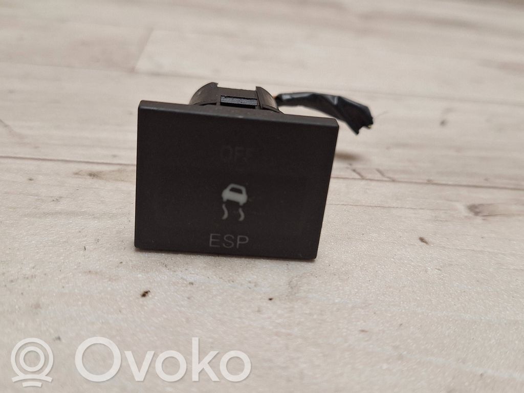 Ford Focus C-MAX ESP (stability program) switch 