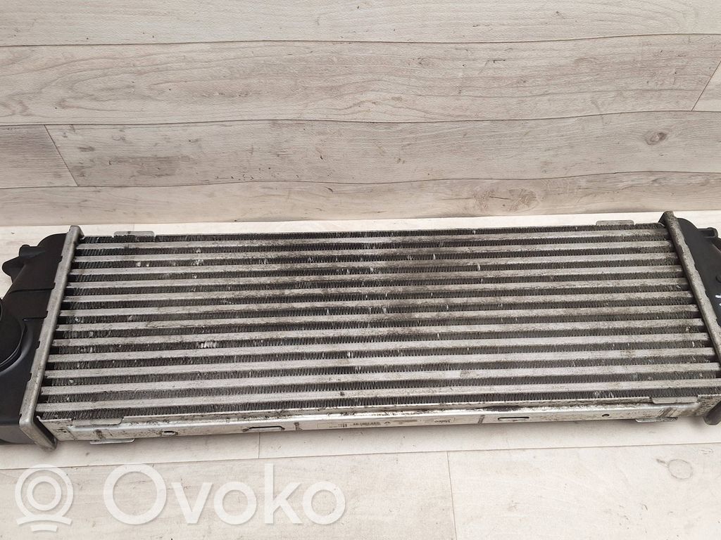 Opel Vivaro Interkūlerio radiatorius 