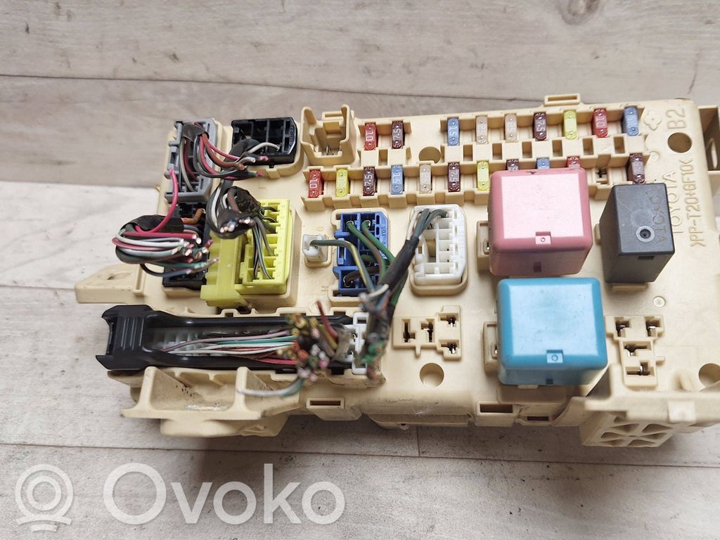 Ramka / Moduł bezpieczników   8264105020A,07090309561703,8264105020
