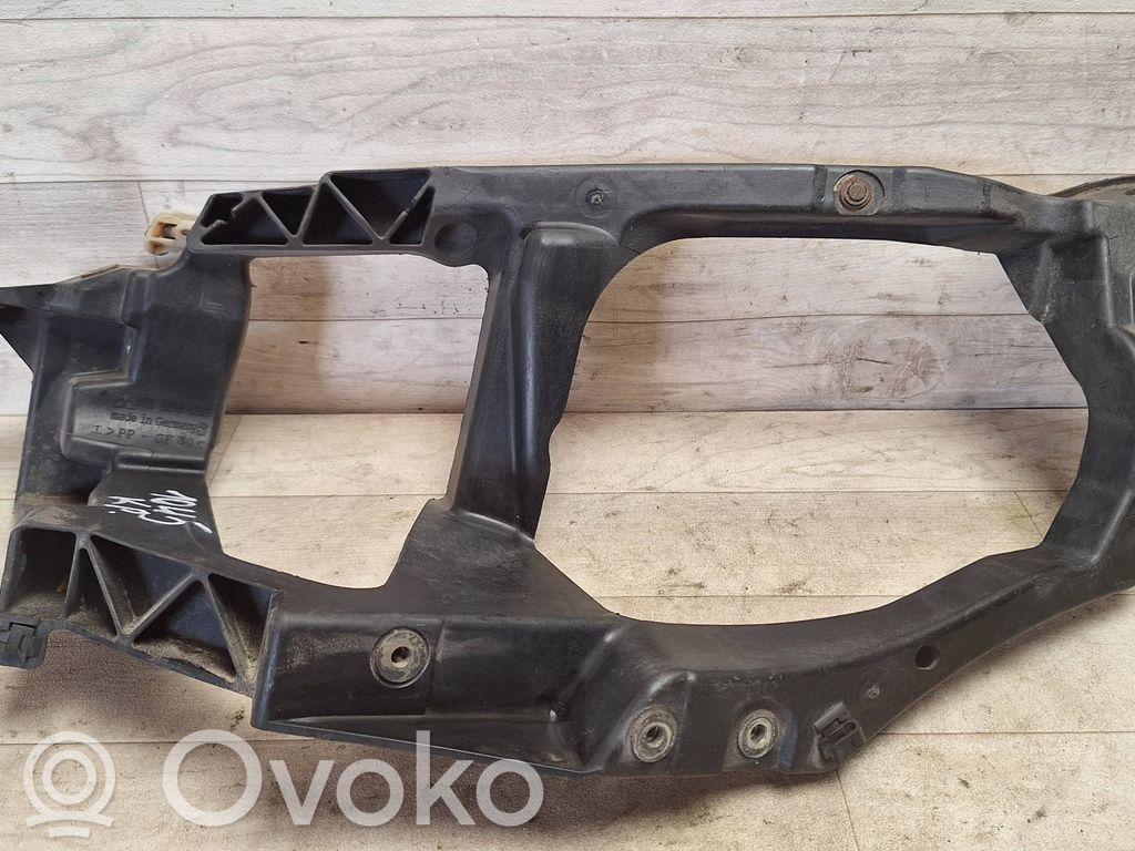 Mitsubishi Colt Headlight/headlamp mounting bracket 