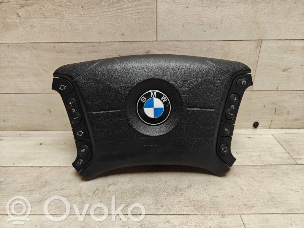 BMW X3 E83 Vairo oro pagalvė 