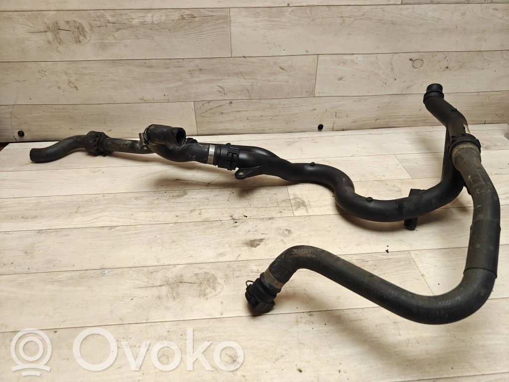 BMW 5 E60 E61 Engine coolant pipe/hose 