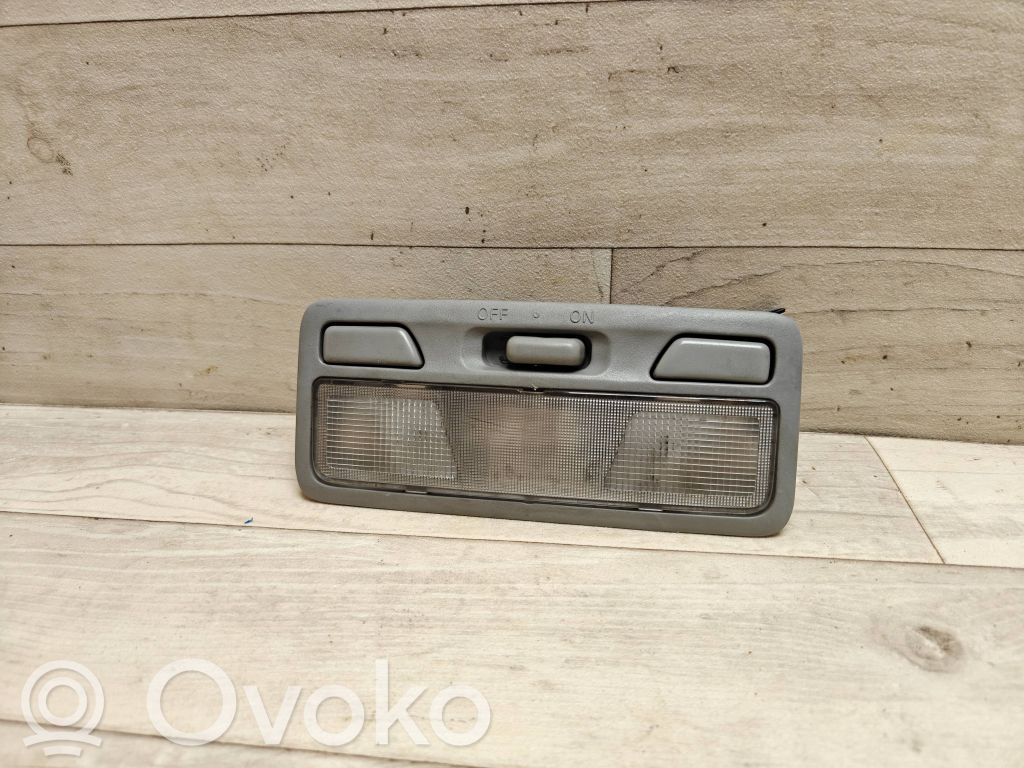 Mitsubishi Outlander Luz del asiento delantero 