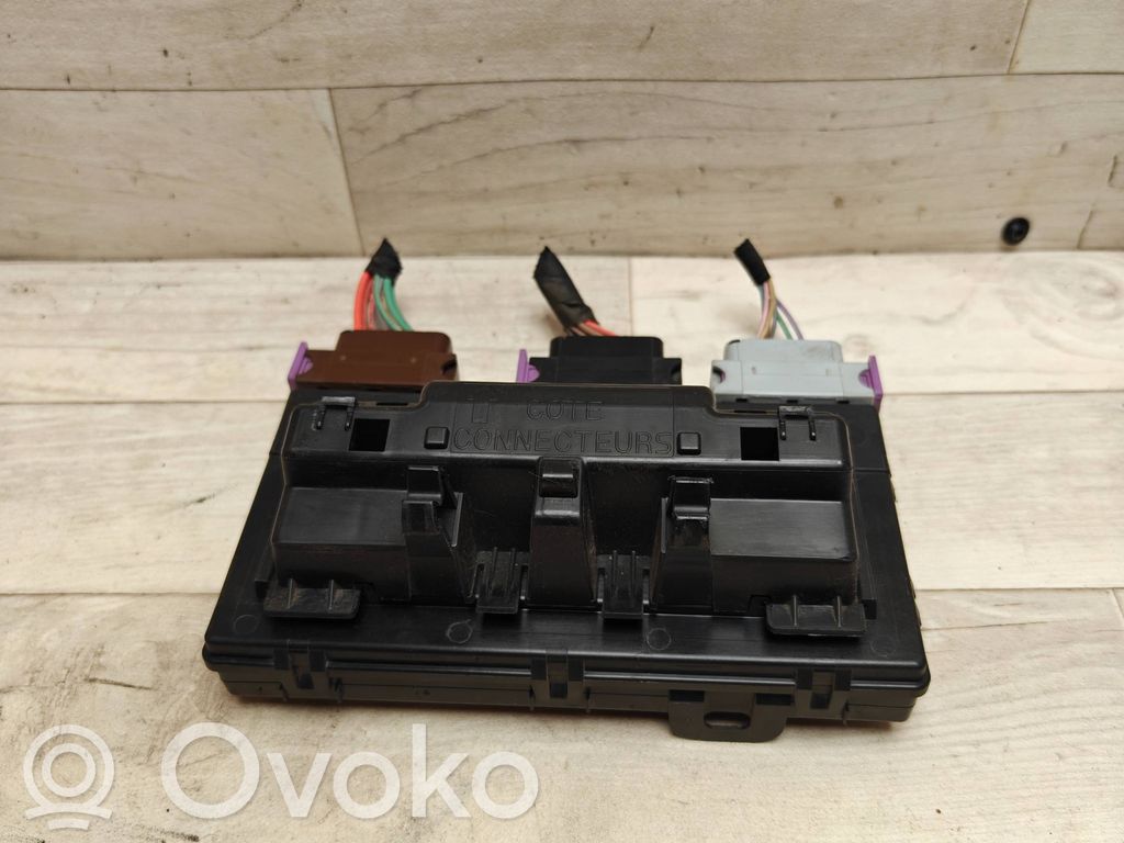 Citroen C5 Seat control module 