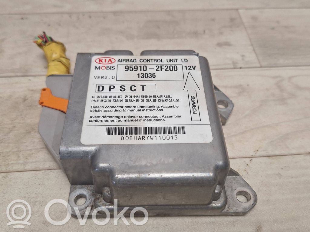 KIA Cerato Airbag control unit/module 