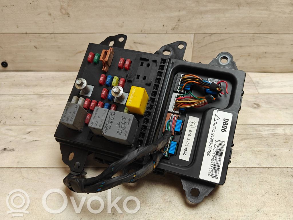 KIA Cerato Unidad de control del BSM 