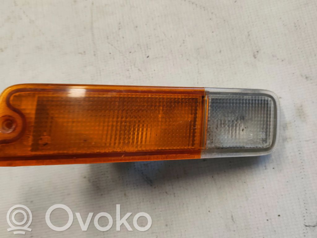Mitsubishi L200 Sygnał skrętu tylnego zderzaka 