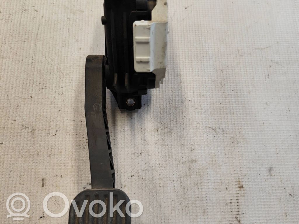 Volvo S70  V70  V70 XC Kaasupoljin 