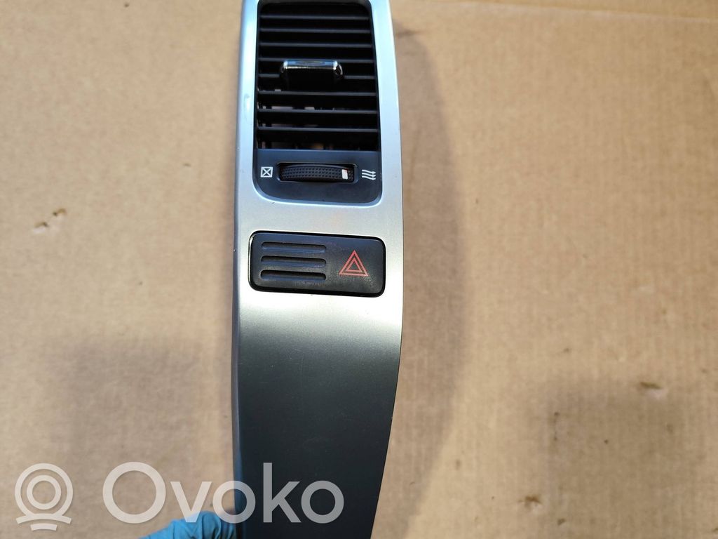 Toyota Land Cruiser (J120) Copertura griglia di ventilazione laterale cruscotto 