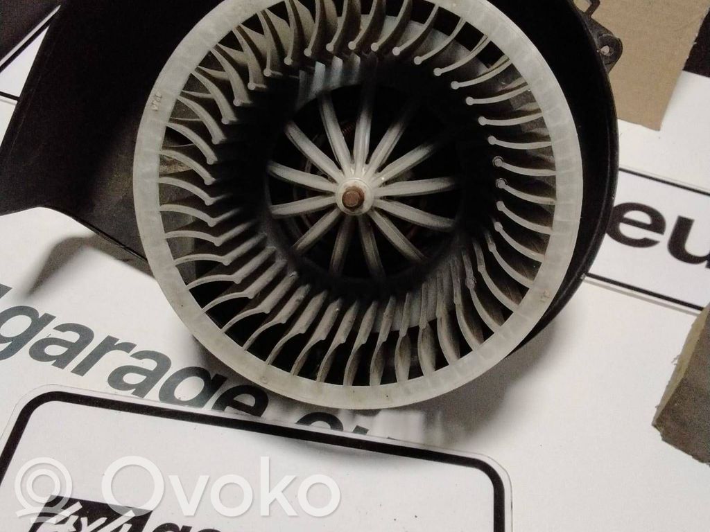 Skoda Fabia Mk2 (5J) Ventola riscaldamento/ventilatore abitacolo 