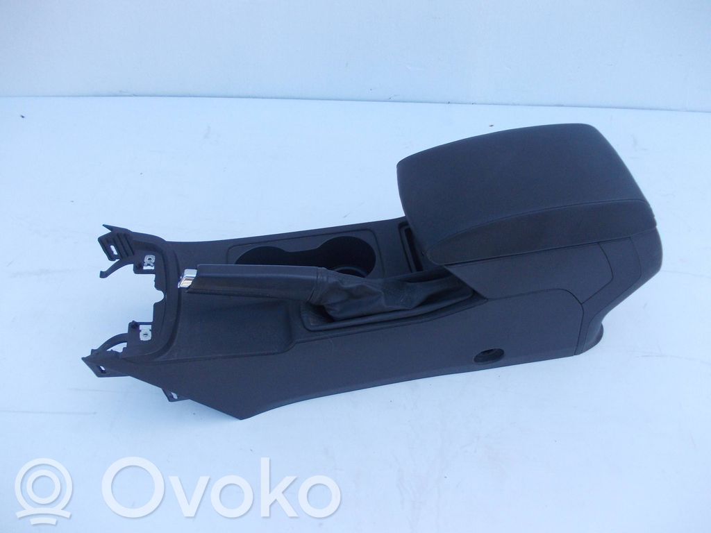 Seat Leon (5F) Reposabrazos 