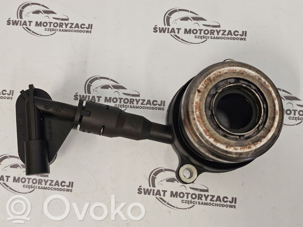 Ford Focus Pomocniczy cylinder łożyska wciskowego sprzęgła 