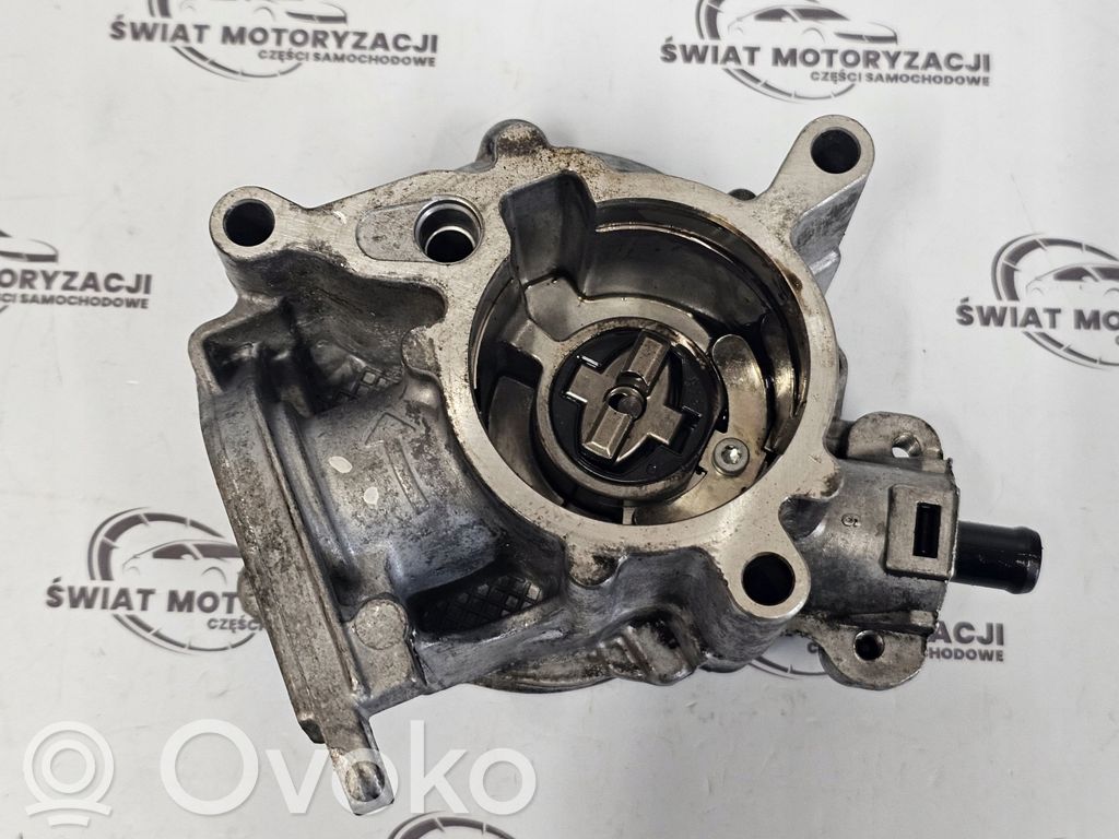Audi A4 S4 B8 8K Pompa podciśnienia / Vacum 