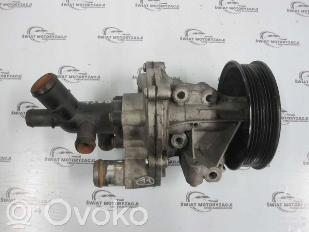 Ford Transit Bomba de agua 
