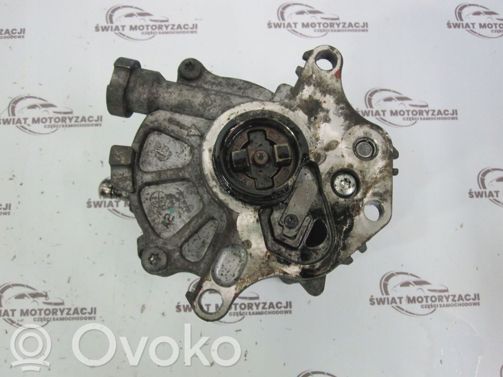 Land Rover Range Rover L322 Vacuum pump 