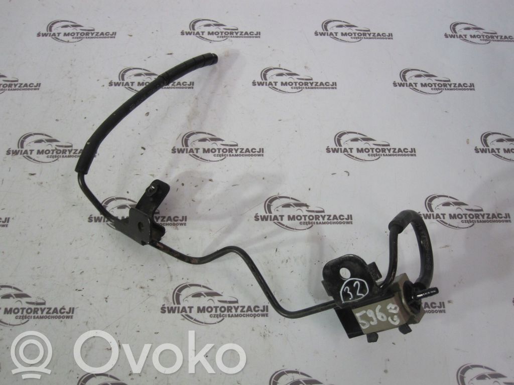 KIA Sorento Vacuum valve 